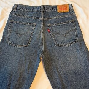 Levi's 550 Relaxed Fit Denim Jeans - Classic Blue